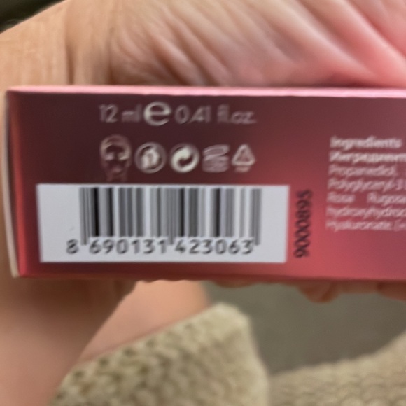 FARMASi Midnight Touch Liquid Blush - Picture 4 of 4